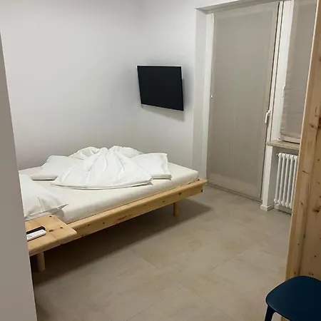 Adele Апартаменти Мерано